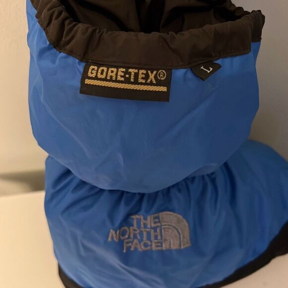 The North Face Kids Blue & Black Label Down Camp Insulated Slipper Booties - Picture 6 of 9